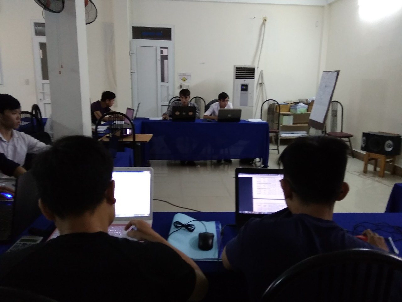Học viên thực hành nghiệp vụ xây dựng tại lớp đào tạo – Đà Nẵng, 2018