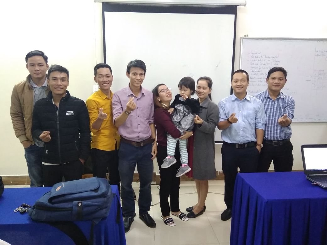 Học viên thực hành nghiệp vụ xây dựng tại lớp đào tạo – Đà Nẵng, 2018